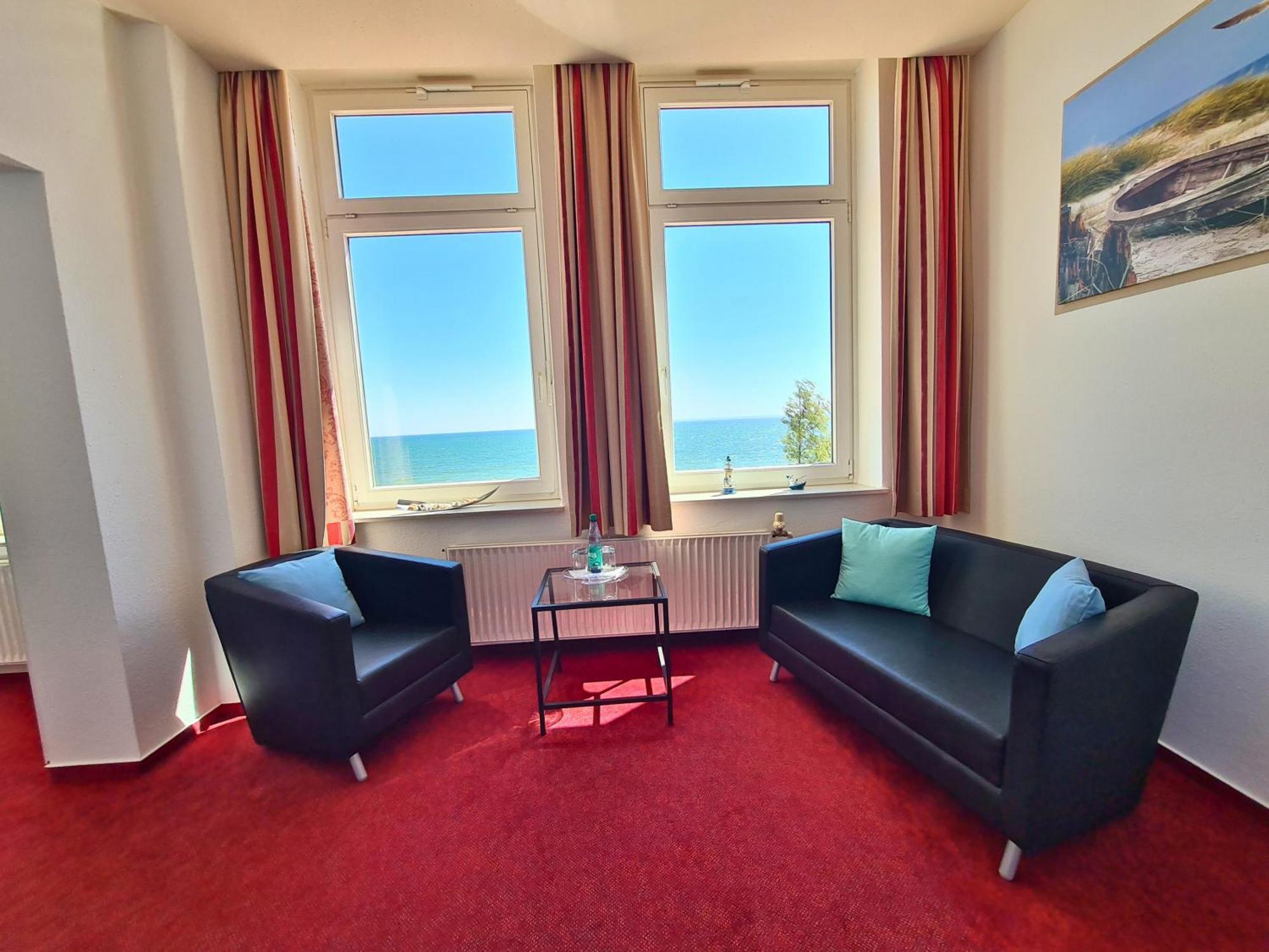 Zeitlos Hotel Garni シャルボイツ エクステリア 写真