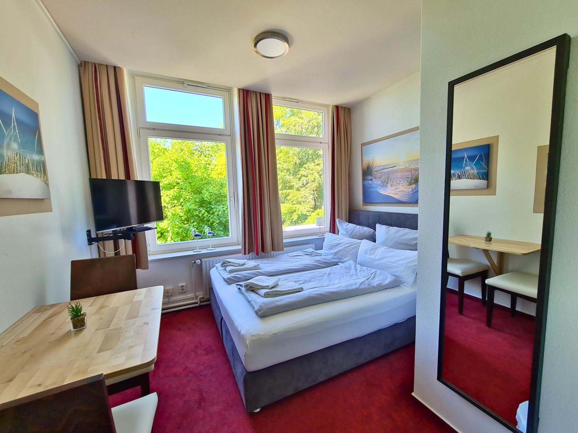 Zeitlos Hotel Garni シャルボイツ エクステリア 写真