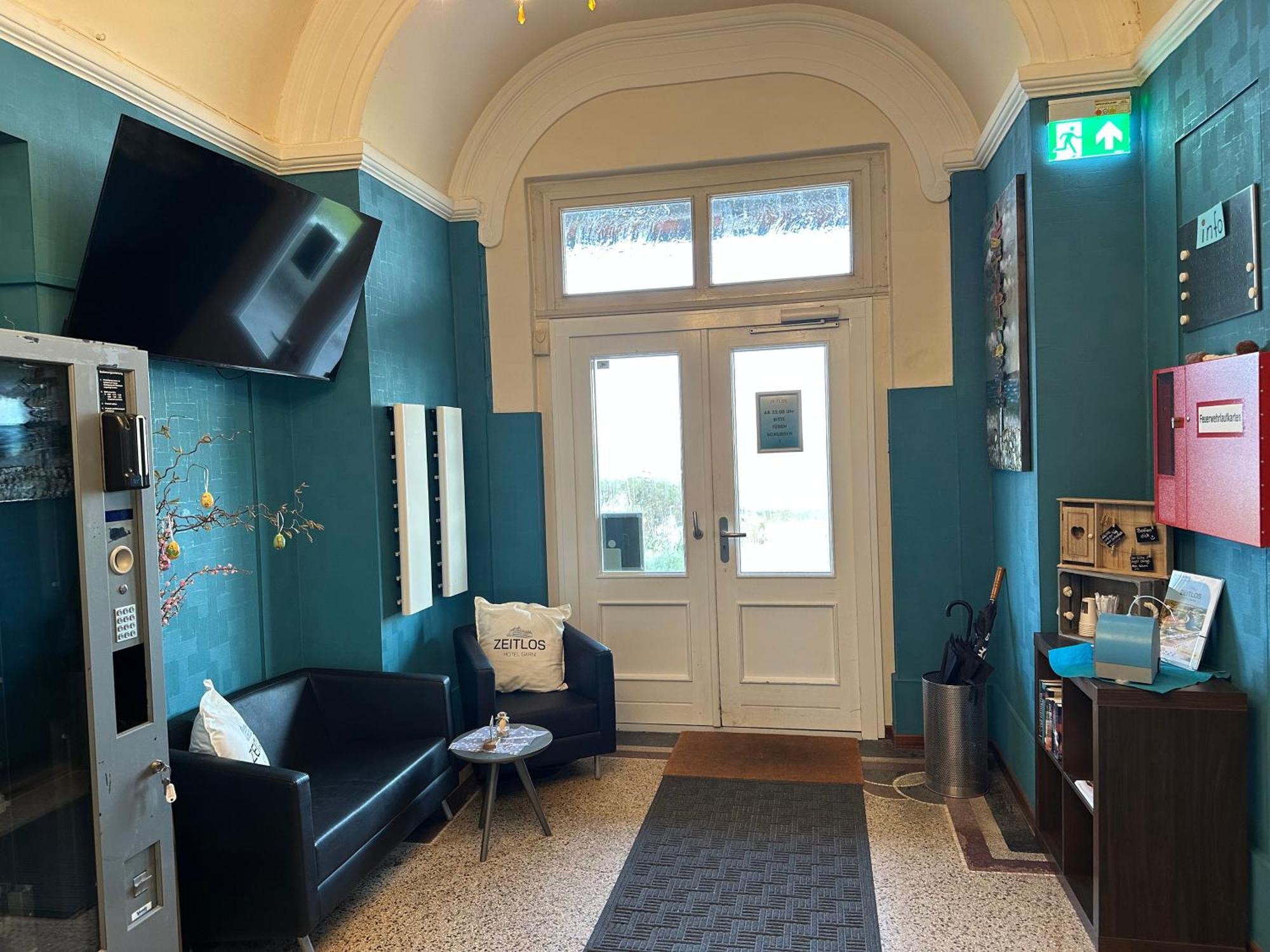 Zeitlos Hotel Garni シャルボイツ エクステリア 写真